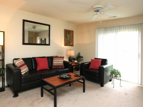 Rivers Edge | 1 New River Dr, Radford, VA
