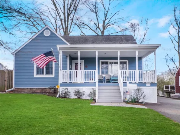78 Bogert Avenue, Pearl River, NY 10965
