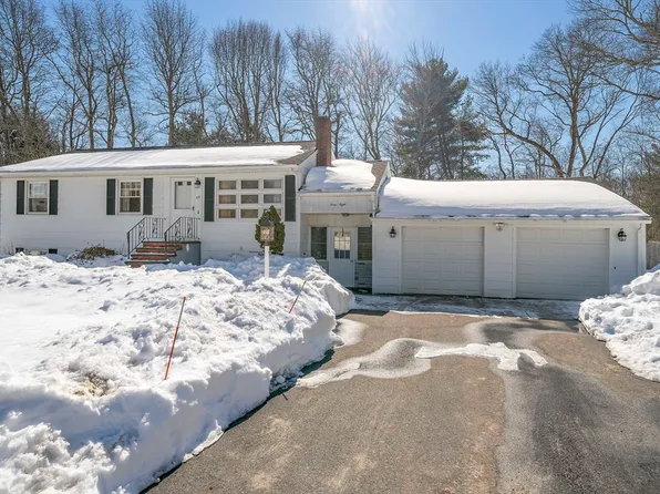 48 Sullivan Ter, Whitman, MA 02382