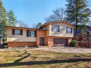 3515 Skyline Dr, Des Moines, IA 50310