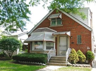5739 N Mulligan Ave, Chicago, IL 60646