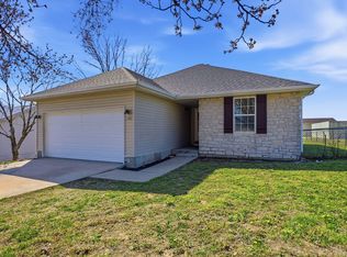 1780 E Division Street, Bolivar, MO 65613