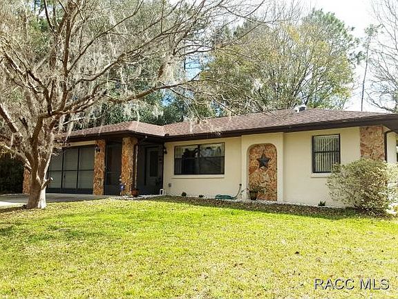 3rd image of 7939 N Golfview Dr