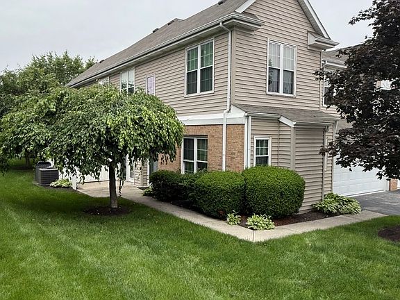2nd image of 2353 Colfax Ln