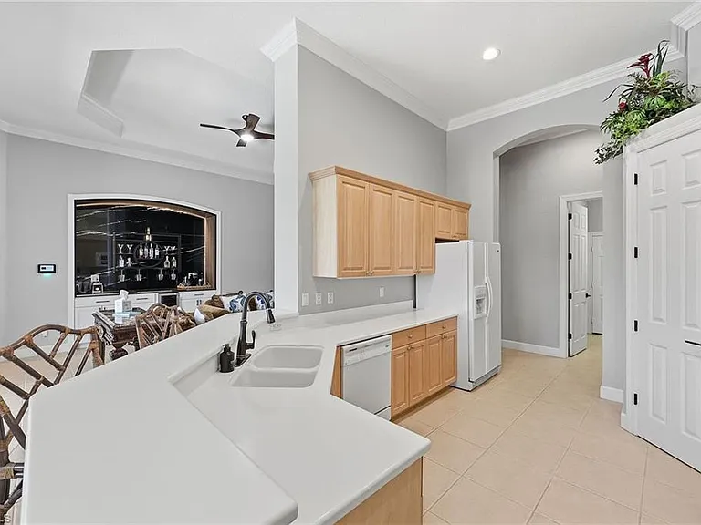 9024 Maverick Ct — Photo 14
