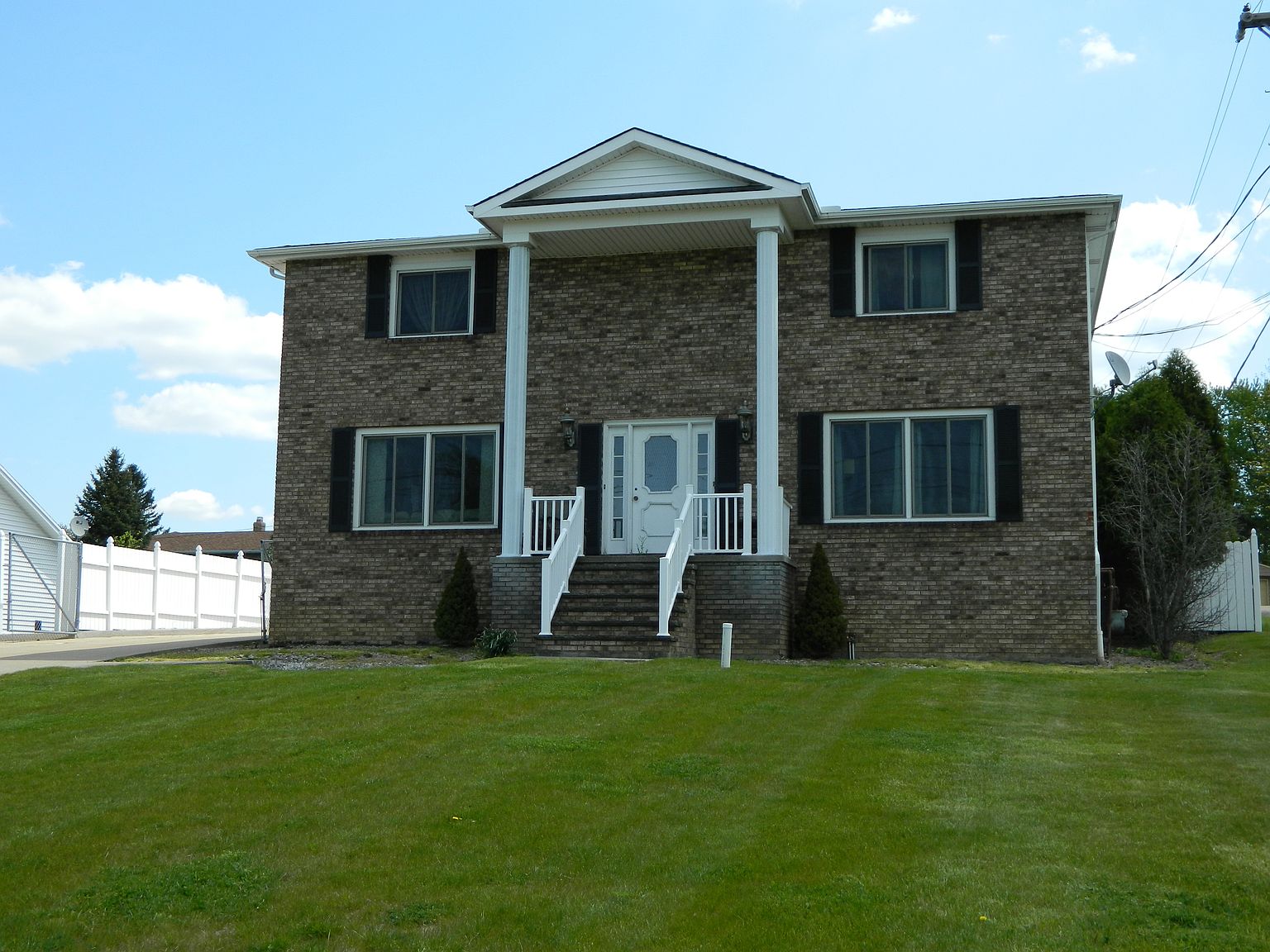 7151 Broadview Rd, Seven Hills, OH 44131 Zillow
