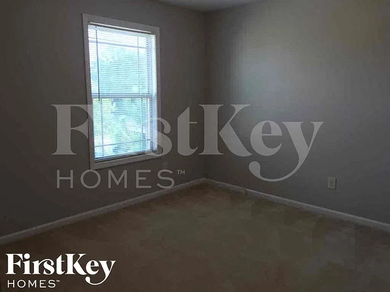 2126 Villa Spring Ter — Photo 11