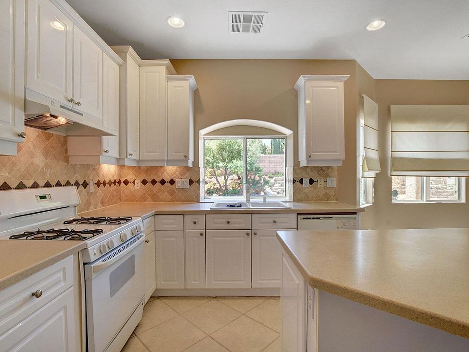 1st image of 469 Annotto Bay St