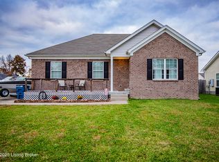 811 Tecumseh Dr, Shepherdsville, KY 40165