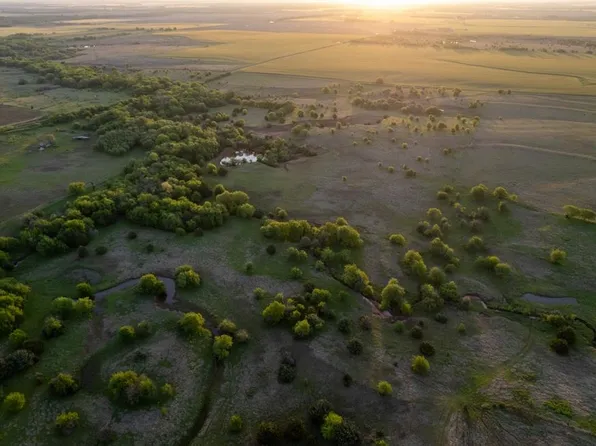 0 County Road 1090, Cherokee, OK 73728