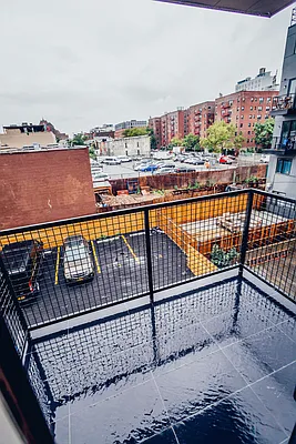 Rented by Nooklyn NYC LLC | media 68