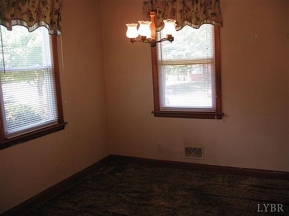 5th image of 1331 Dover Pl