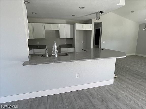 3rd image of 6013 Joplin Ave