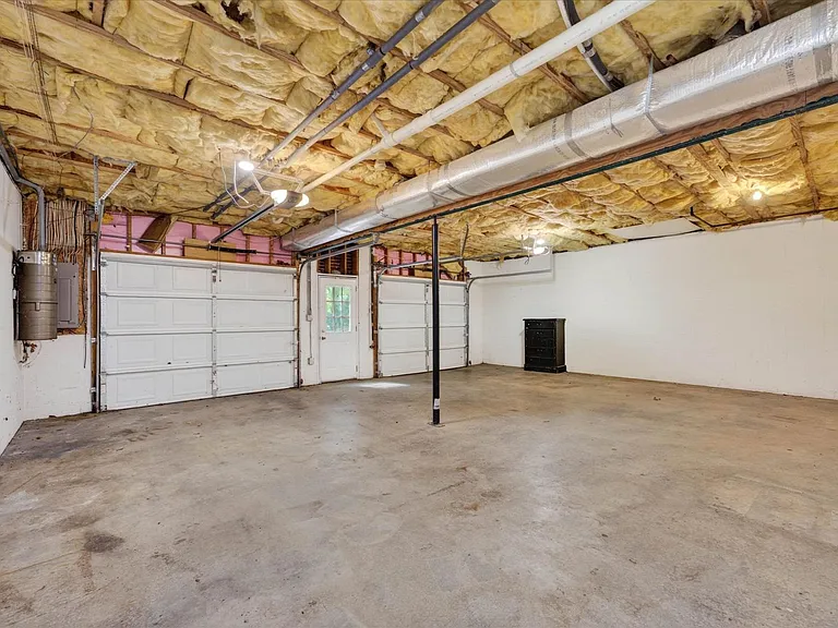 2200 Springlot Rd — Photo 35