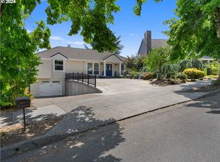 14170 SW Stirrup St, Beaverton, OR 97008