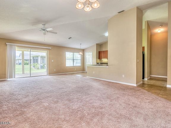 3rd image of 1843 Creekwater Blvd