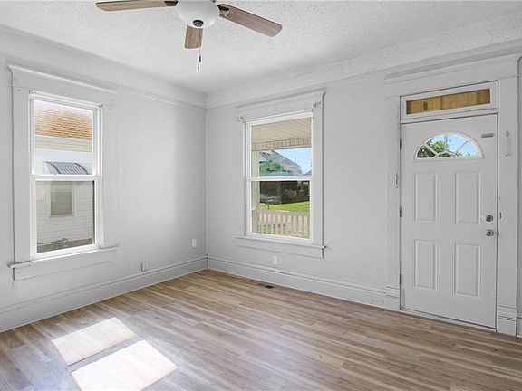 4th image of 1511 Dirr Ave