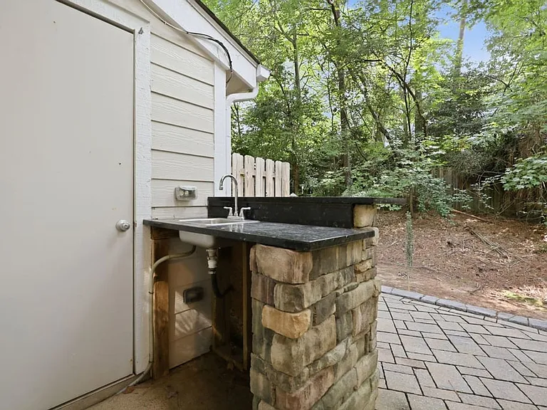 7733 Falcon Rest Cir — Photo 39