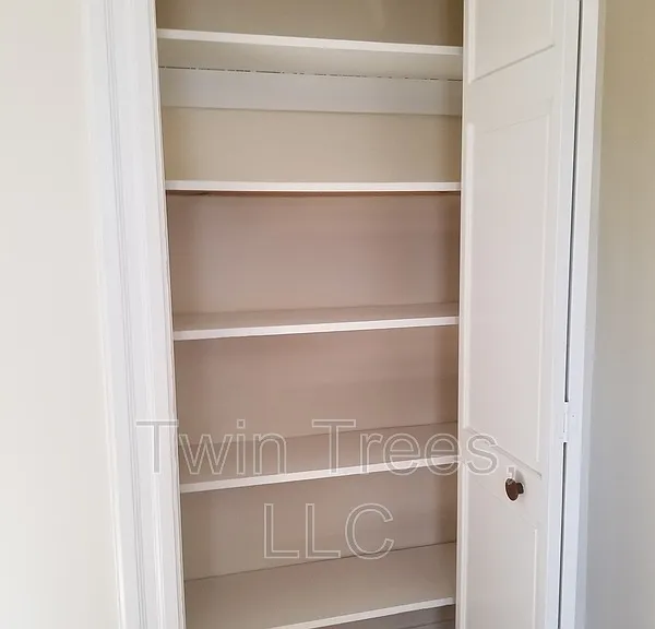 560 Old Bethel Rd #B — Photo 11