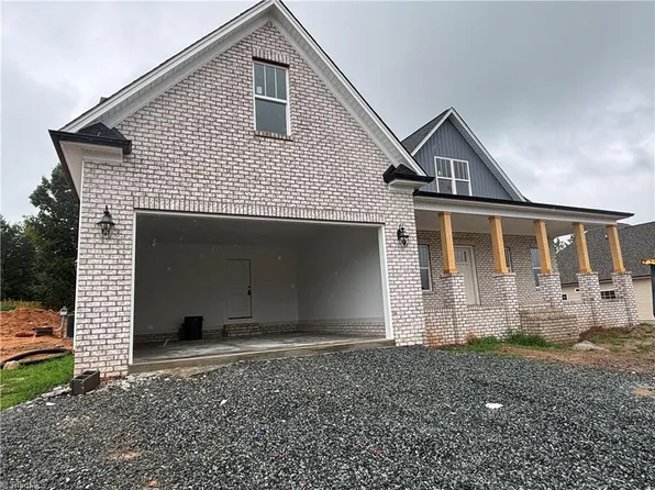 211 Cool Run, Lexington, NC 27295