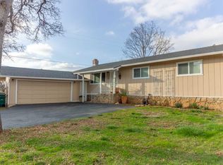 10886 Racetrack Rd, Sonora, CA 95370