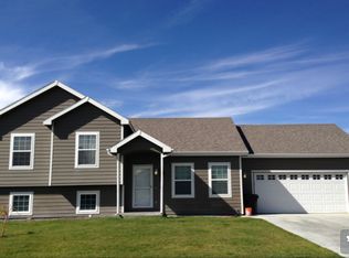 720 Reshaw Cir, Evansville, WY 82636