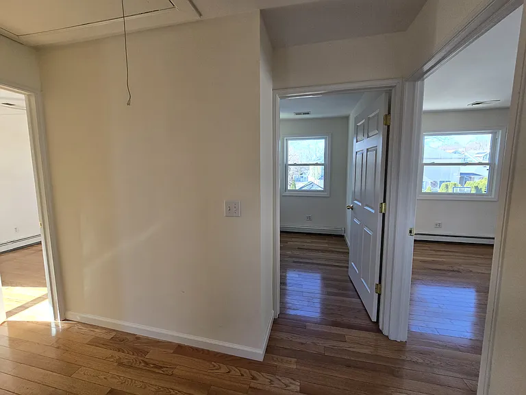 46 Adams Ave #2 — Photo 16