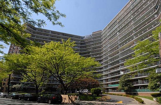 1st image of 6260 99th St APT 1607