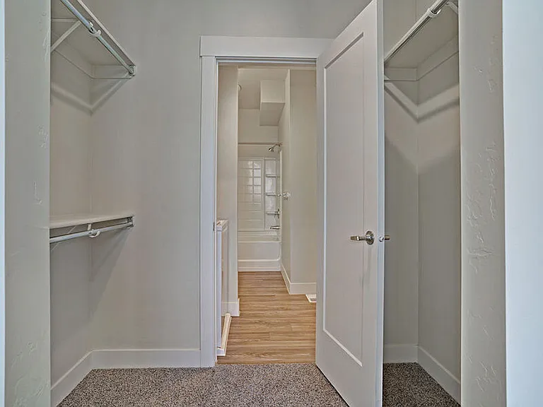 North Metro Townhomes — Photo 19
