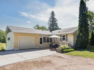 N5392 1200th St, Prescott, WI 54021