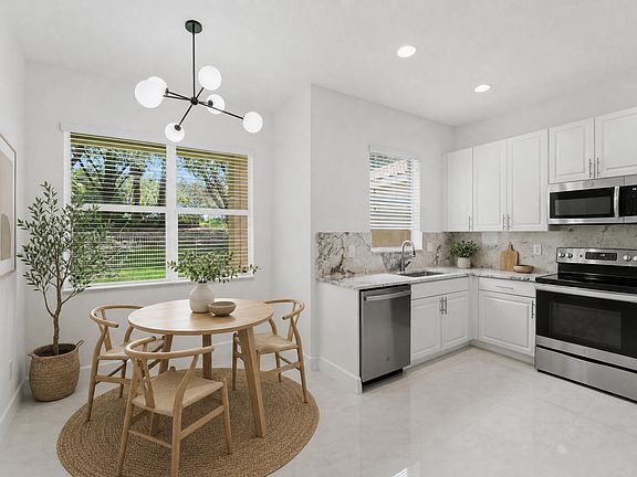 3rd image of 10941 Bitternut Hickory Ln