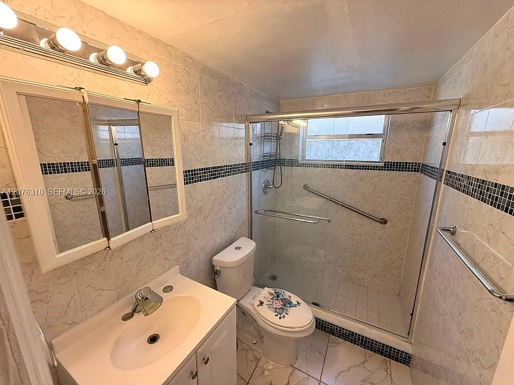 Villas De Asturias Condo — Photo 2