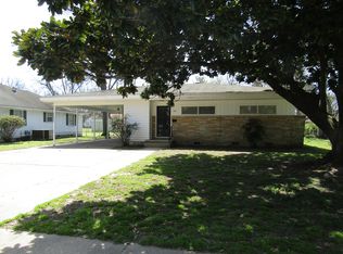 105 S Crescent Dr, Blytheville, AR 72315