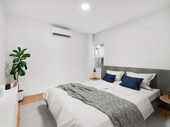 3rd image of 92 Atlantic Ave #3