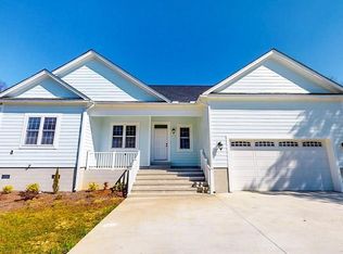 110 Brown St, Pine Level, NC 27568