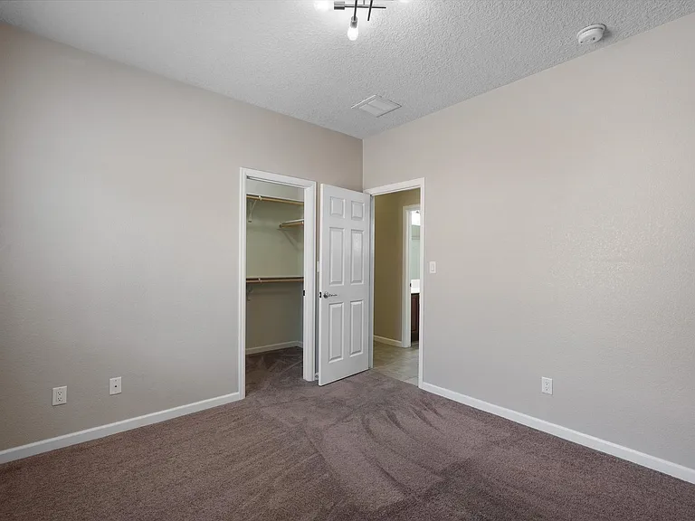 224 Valle Alto Dr NE — Photo 29