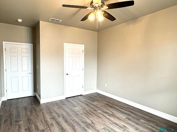 5th image of 1509 Brazos Blvd