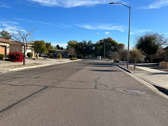 4th image of 13739 W Maui Ln
