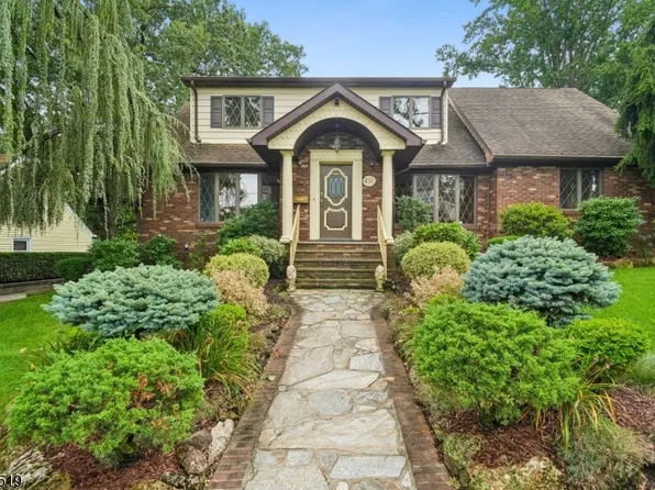 491 Harrison St, Nutley, NJ 07110