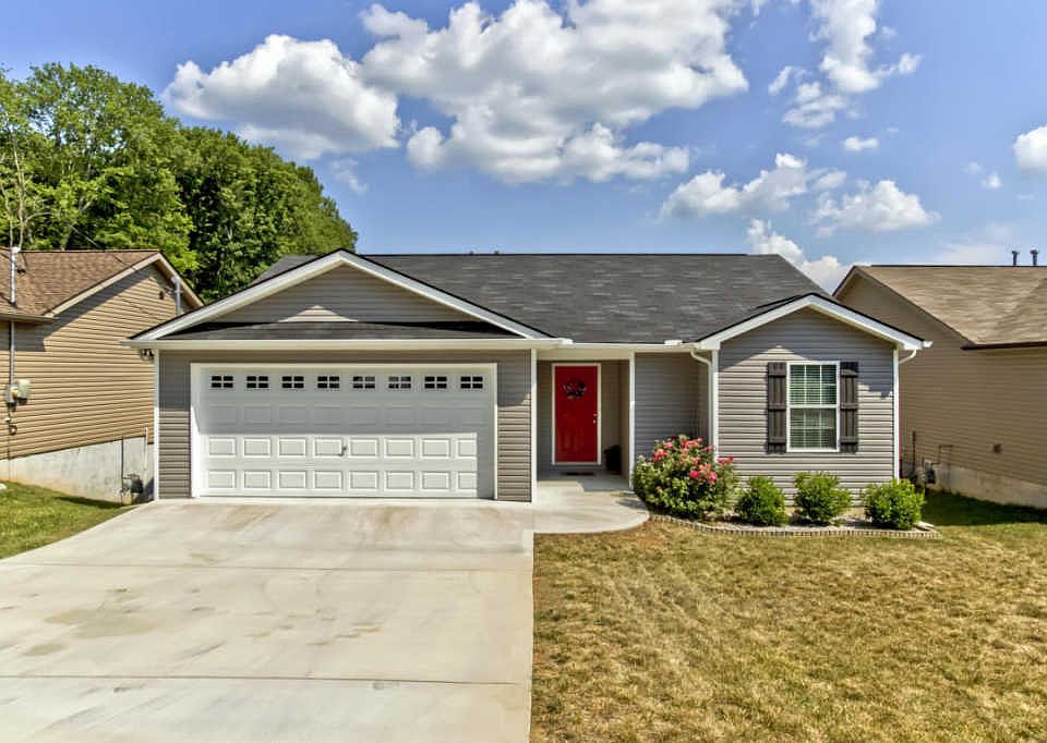 1st image of 5906 Creekhead Dr