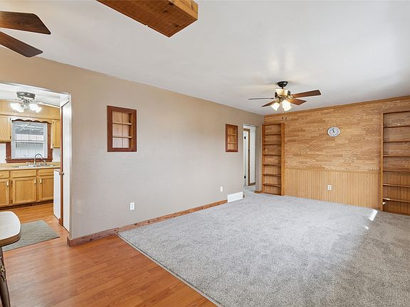 4th image of 7460 Southview Dr