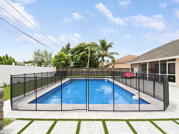 5th image of 2962 SW Coastal Terrace
