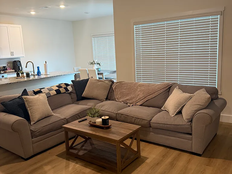 2432 Limelight Ln — Photo 2