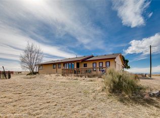 929 S Bonnie Ln, Watkins, CO 80137