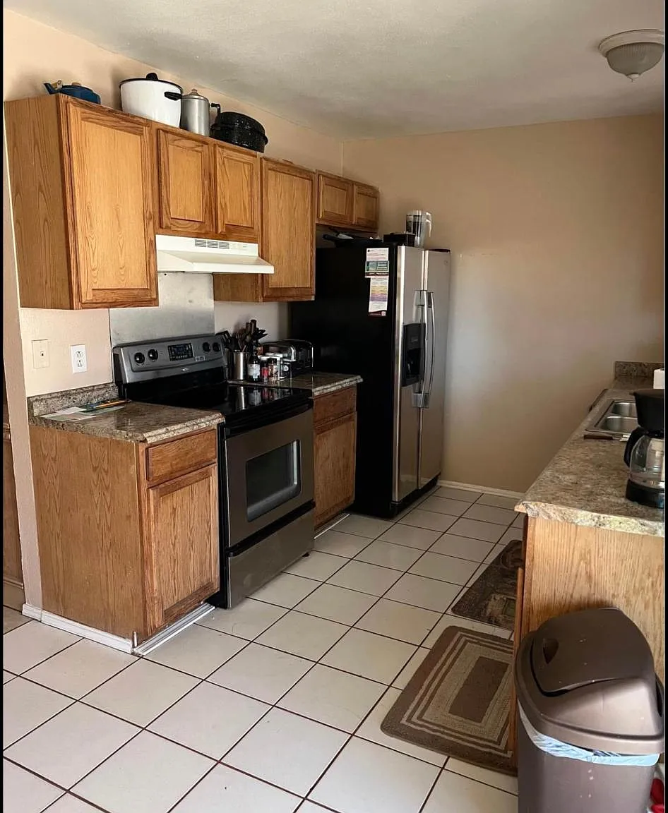 1070 Cloverbrook St — Photo 4