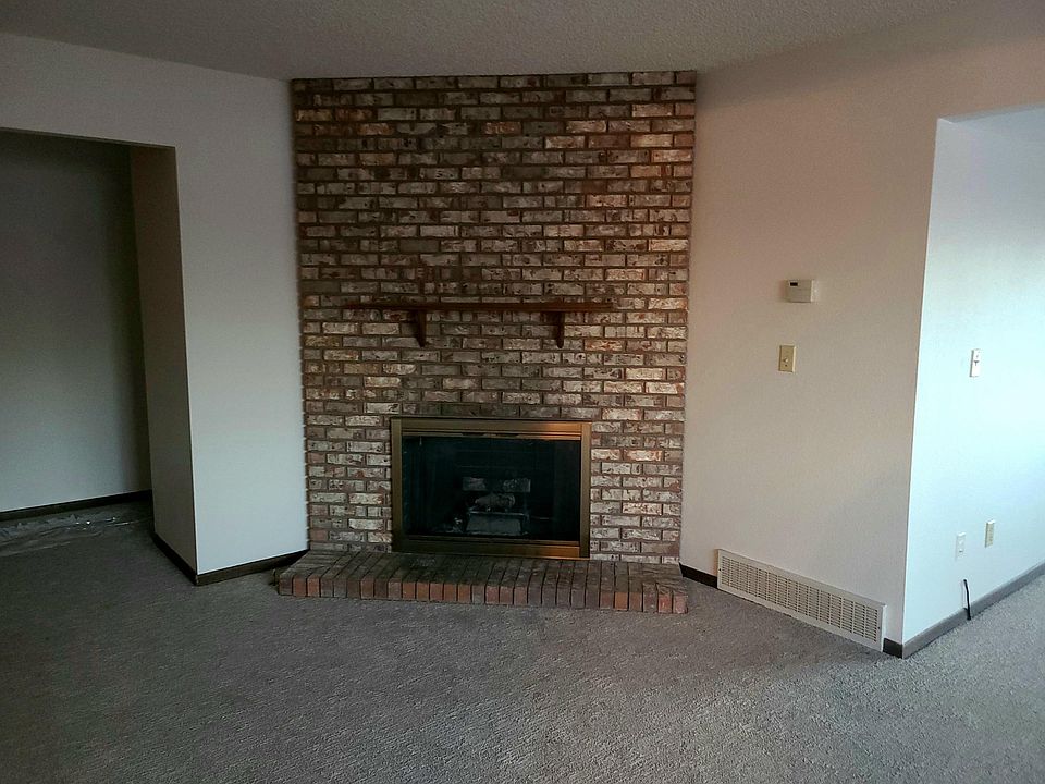 2nd image of 1403 Caddoa Dr