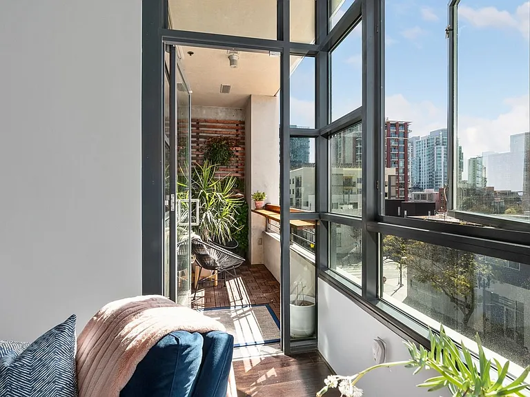 1050 Island Ave #415 — Photo 11