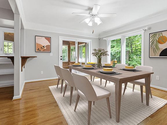 2nd image of 419 Calvary Ct