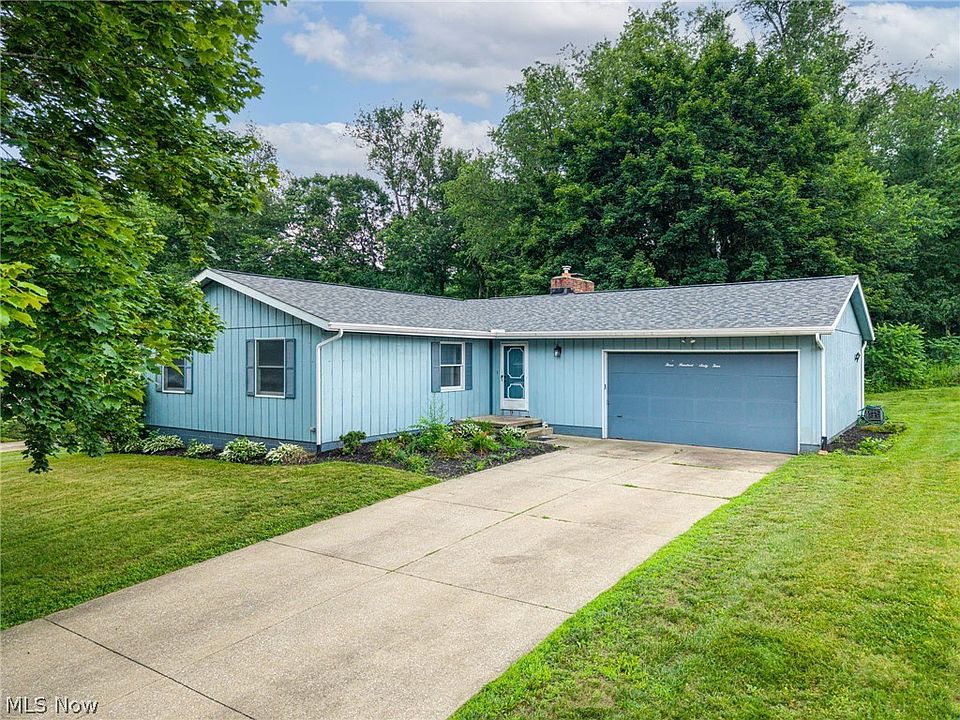 1st image of 364 Garner Dr