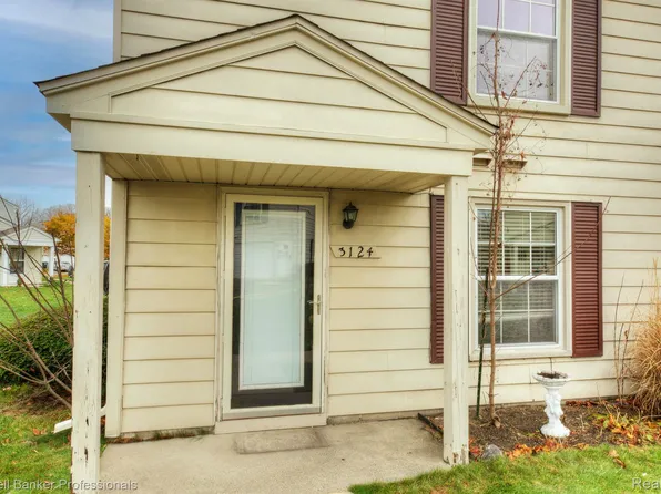 3124 Beechtree Ct, Orion, MI 48360